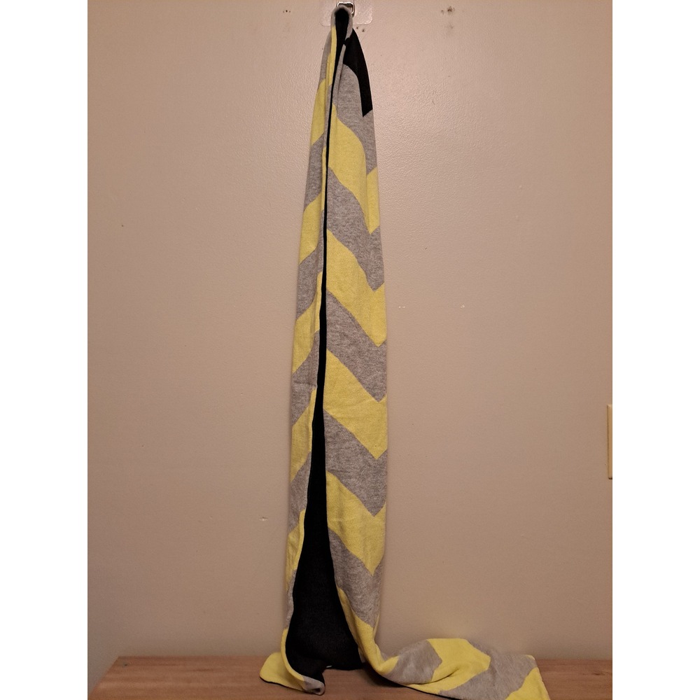 GAP Chevron Scarf Yellow Gray Angora Rabbit Hair Blend